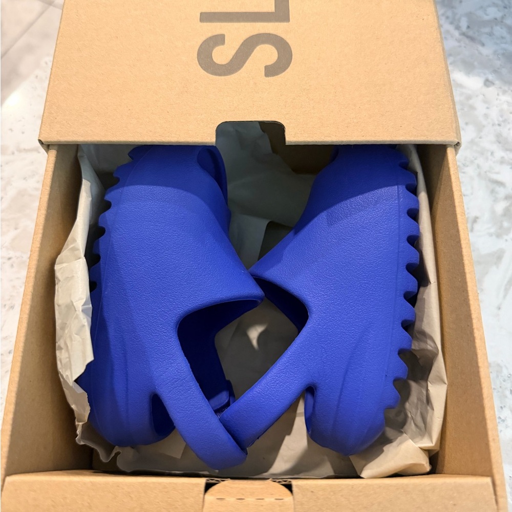 Yeezy Slides Kids Blue Slip-On Shoes